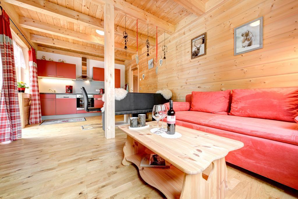 ブラントHaus Edelweissアパートメント エクステリア 写真